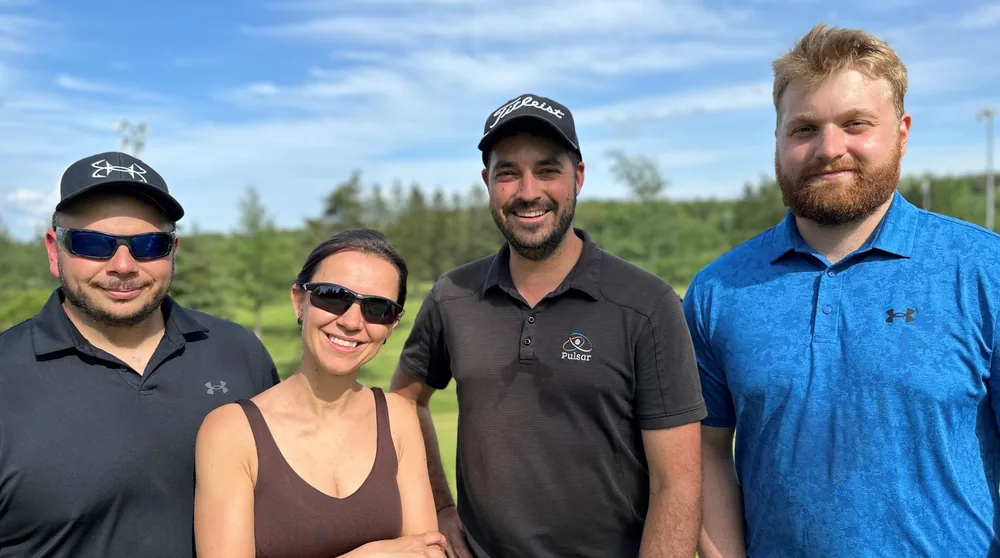 Tente Pulsar au tournoi de golf