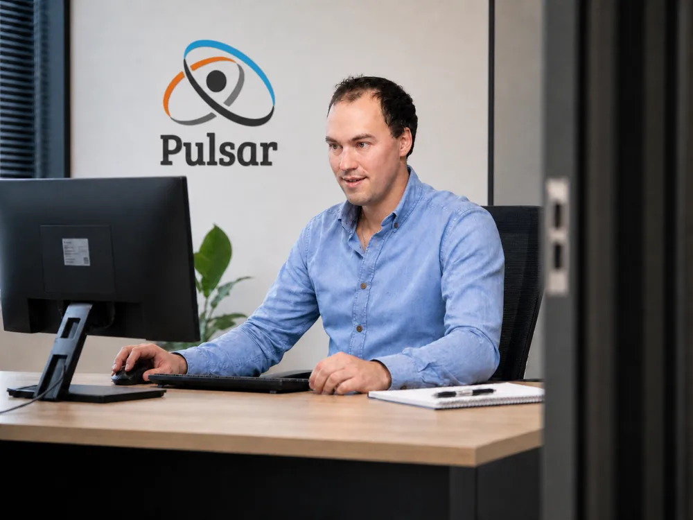 Charles, analyste TI chez Pulsar